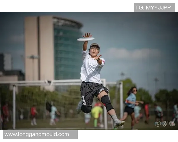 刘伟专访：从飞盘新手到顶尖选手的成长之路与心路历程