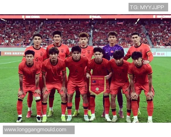 中国足球明星闪耀赛场成功晋级八强名单揭晓引发热议
